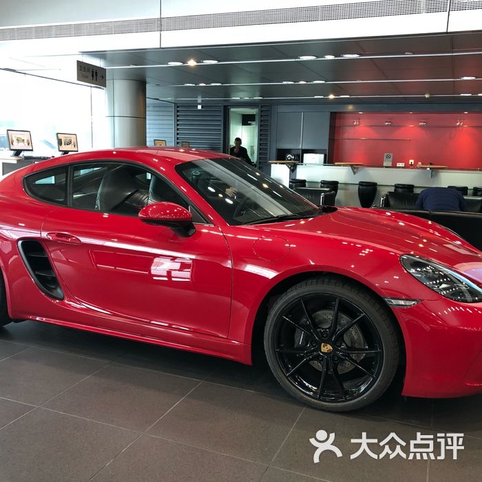 北京金港保时捷中心