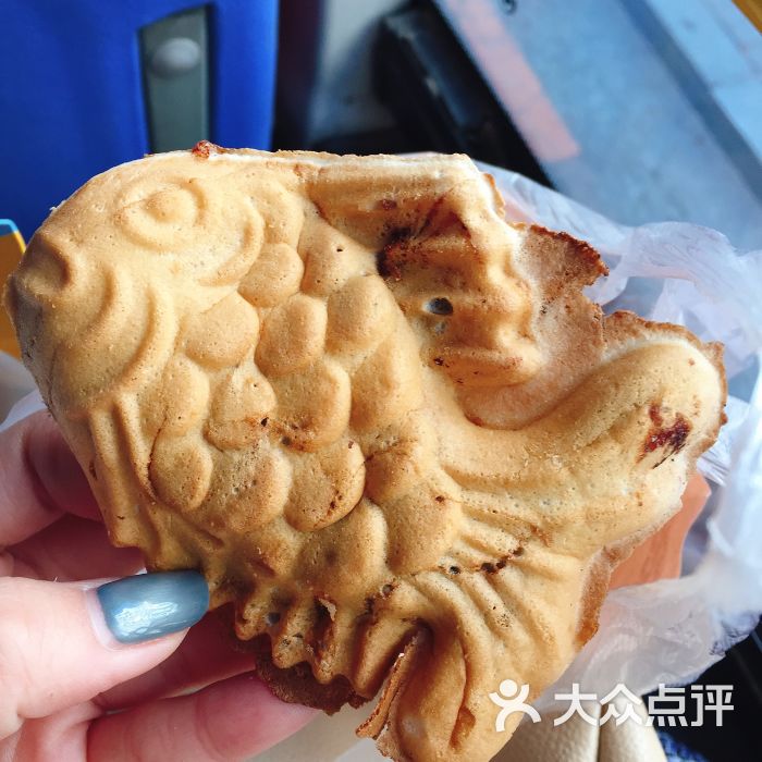 小鱼饼