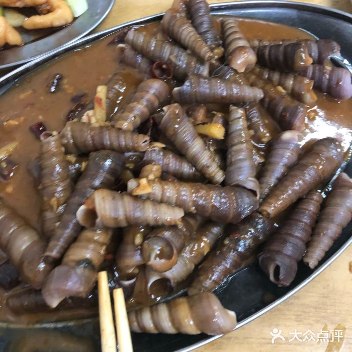 王吉螺仔摊花生酱炒丁螺图片