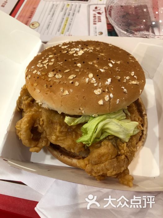 香辣鸡腿堡