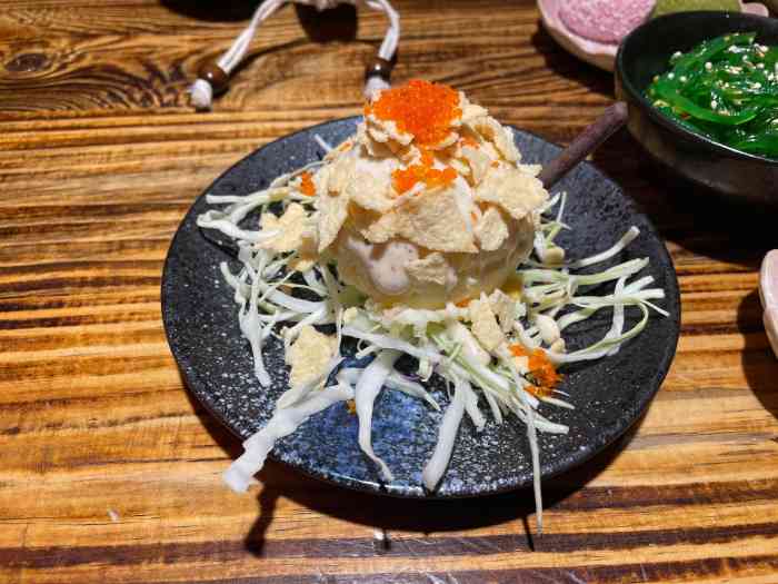 虎白料理(江汉路店)-"在口碑上团了一张66双人餐的劵,然后就来.