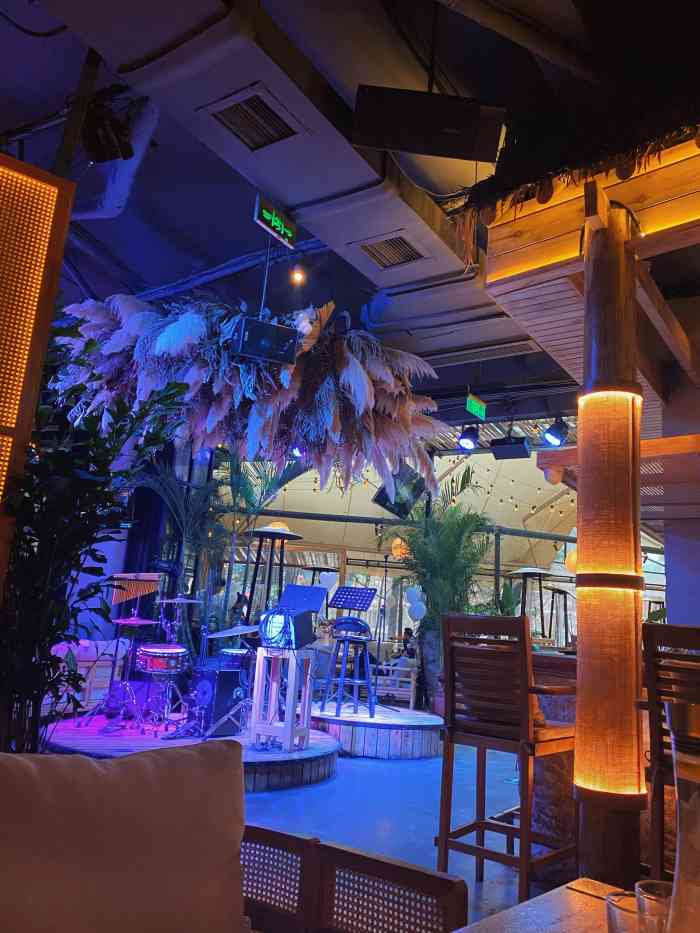 不二·民谣音乐餐酒吧(九眼桥店)