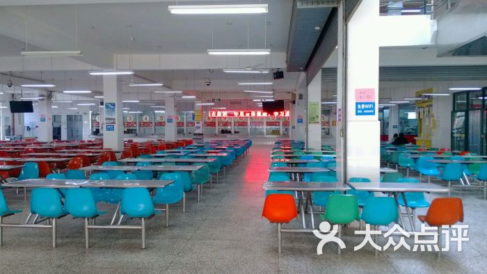 盐城工学院新校区第一食堂图片 - 第2张