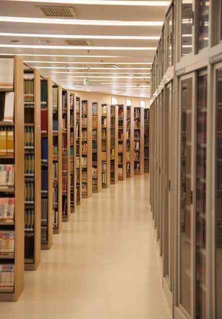 北京科技大学图书馆-"书籍是人类进步的阶梯,是心灵的