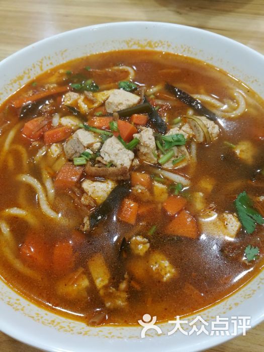 肉臊子饸饹