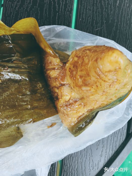 来厦门的最深印象就是服务业没笑容,无论去.