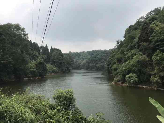 成都烟霞湖风景区-"烟霞湖风景区,给我最大感受就是.