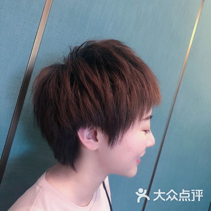 侨治发型