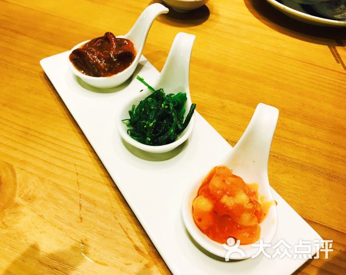 海草味付螺肉芝麻八爪鱼三拼