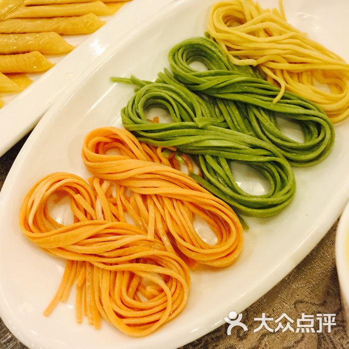 德天王府海鲜大街(肥牛火锅店)-吃了好多好吃的吃荷兰豆腹泻图片