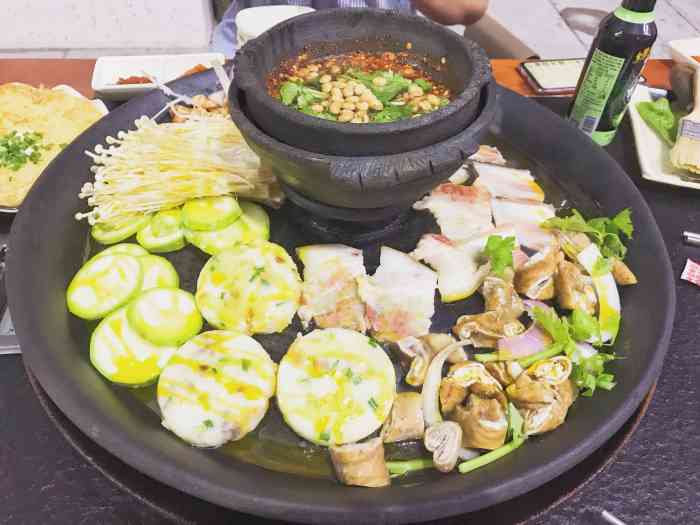 锅之约烙锅屋(半山小镇店)-"毕节活油烙锅真的超级. .