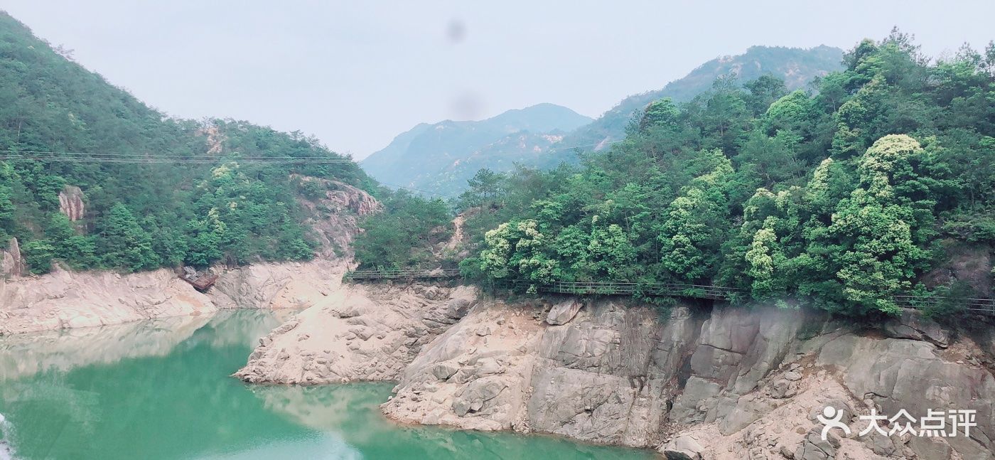 天台山龙穿峡图片 第3张