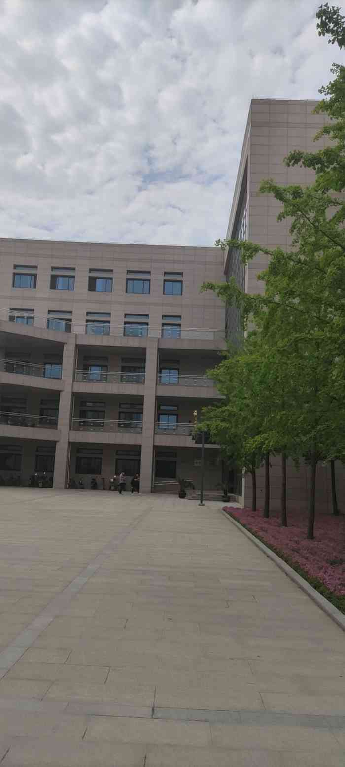 西安科技大学(临潼校区)-"hearing the pure mus."