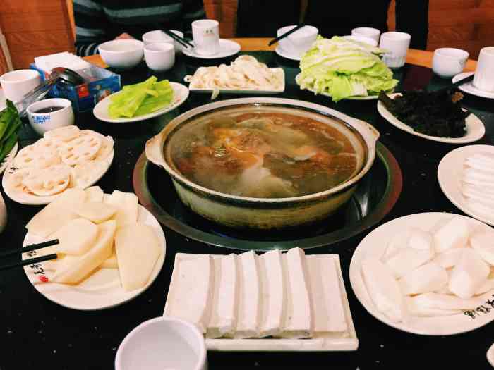 皇城老鸭汤广元南河店