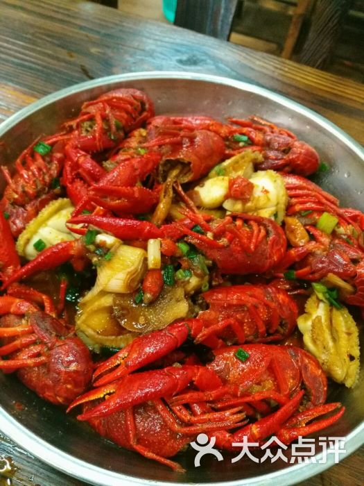 一起吃小龙虾(海珠晓港店)的点评