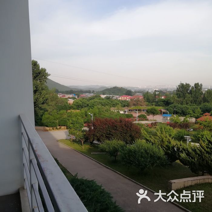虎峪园林山庄