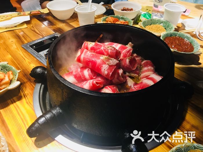 穆星源龟锅烤肉