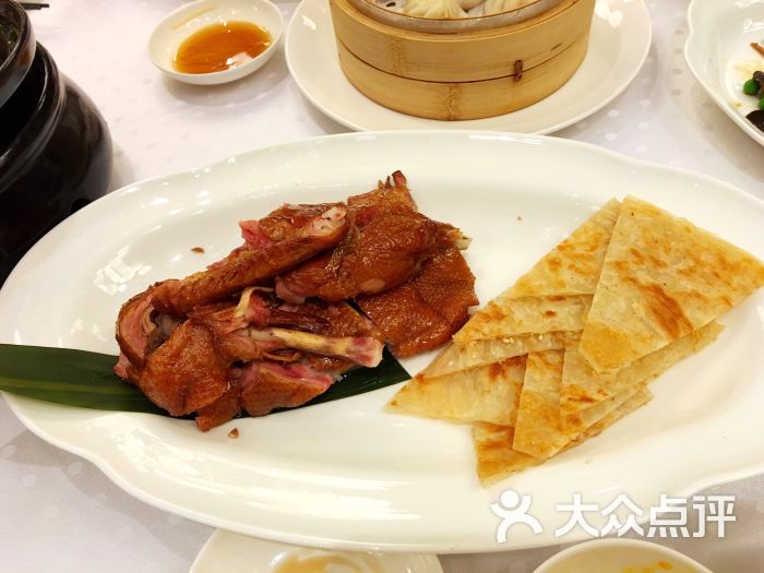 上海小南国(悠唐广场店)-樟茶鸭图片