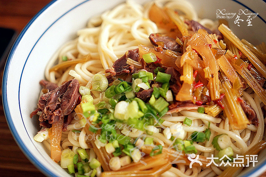 干拌鸡杂面