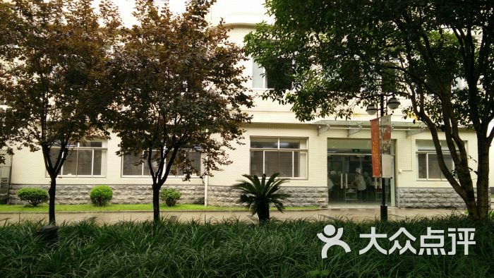 上海市杨浦职业技术学校(凤城校区)图片 第6张