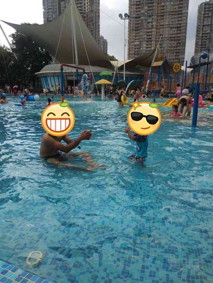 汉阳江滩水上乐园