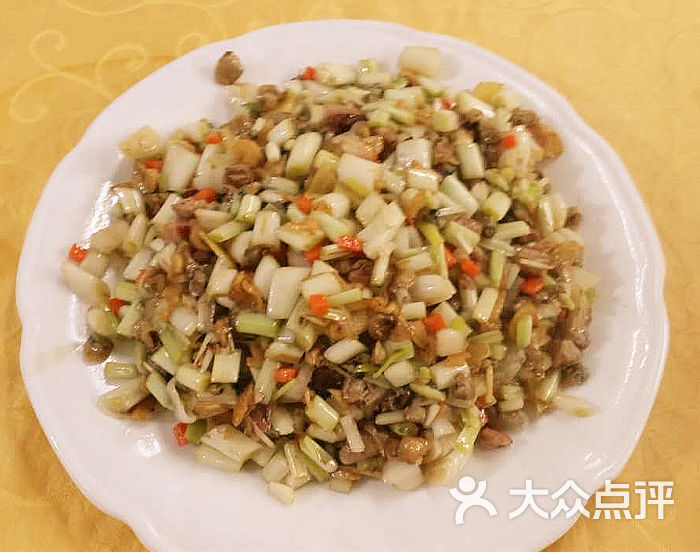 乔菜炒蚬肉