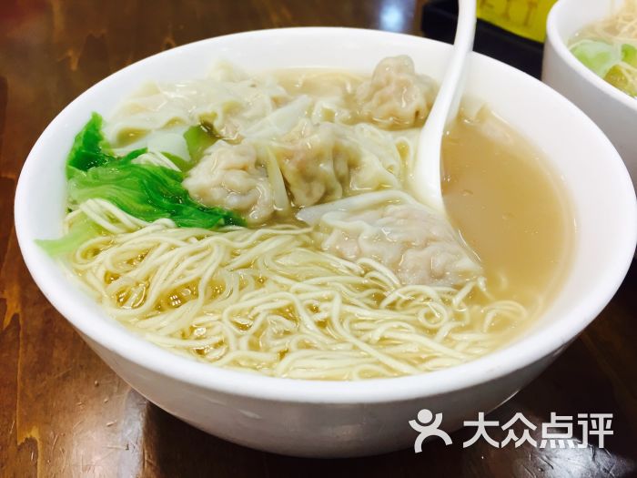 七叔公面家:就在澳门出来珠海的关口那里!店.珠