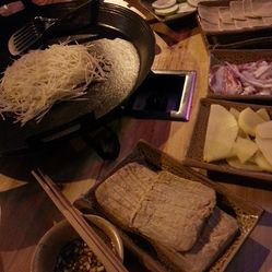 开封鼓楼德信体育香香美食推荐名吃？