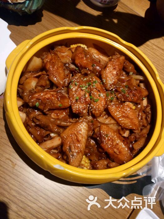 多嘴肉蟹煲(华南安盛店)鸡翅煲图片 第1张