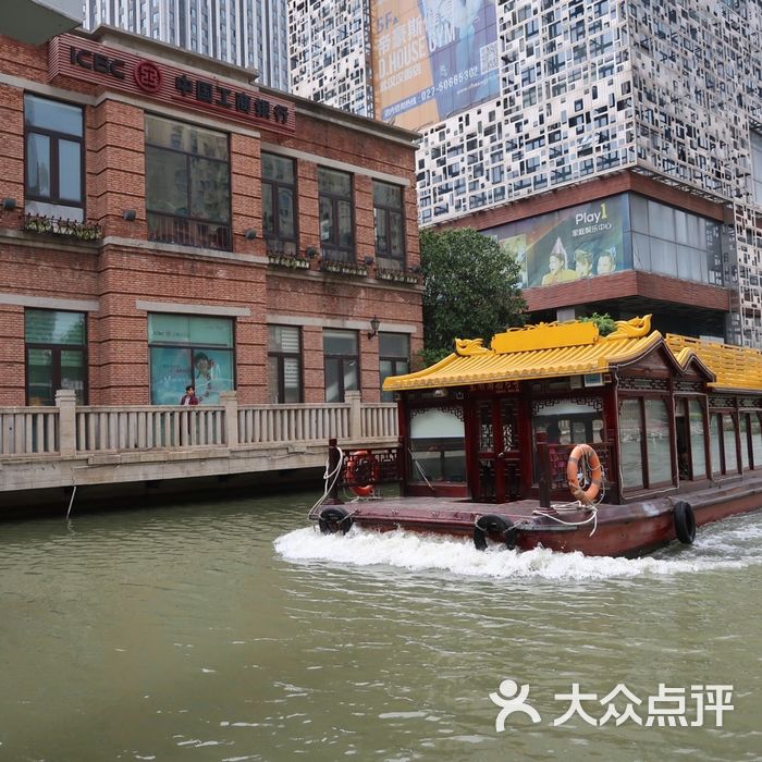 东湖游船汉街中心码头