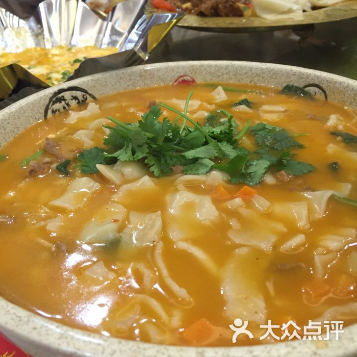 北疆饭店(环球银泰城店)羊肉汤揪片图片 - 第2张