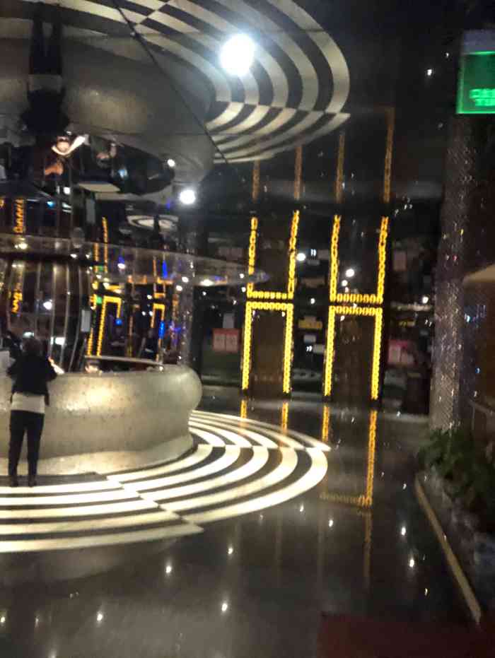 金麟世纪量贩式ktv