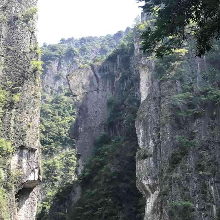 光雾山小巫峡景区