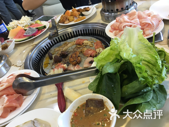 冬涮夏烤火锅烧烤一体自助餐厅图片 - 第21张