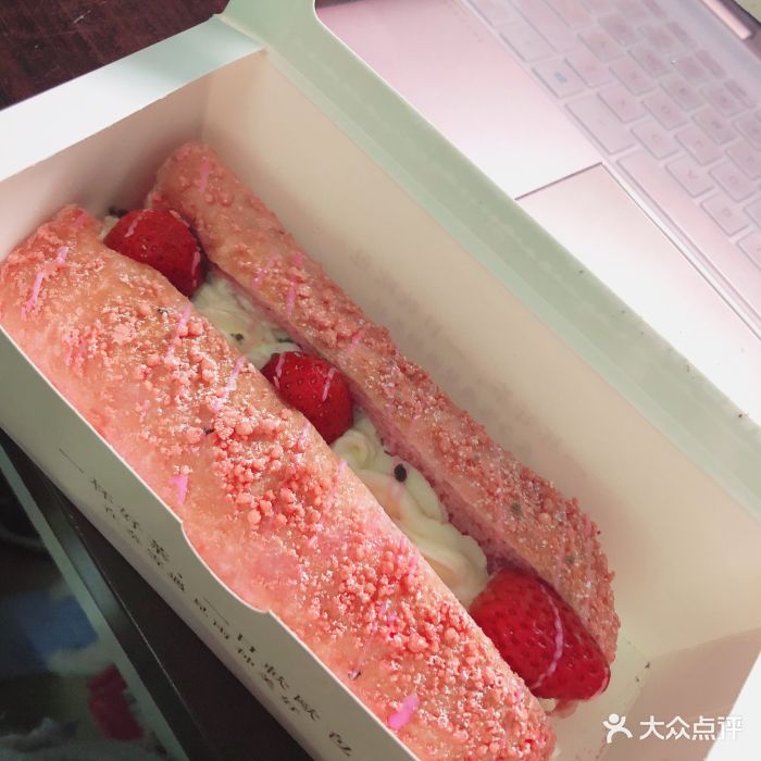 奈雪の茶(西单大悦城店)草莓魔法棒图片