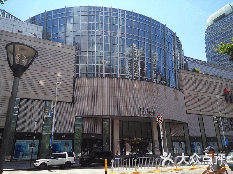 芮欧时尚生活百货(宝安南路店)图片 - 第3张