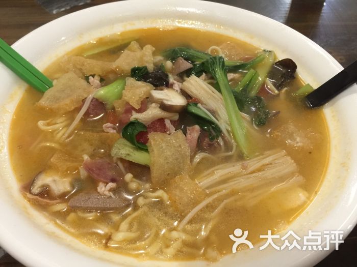 孙记六鲜面图片 第1张