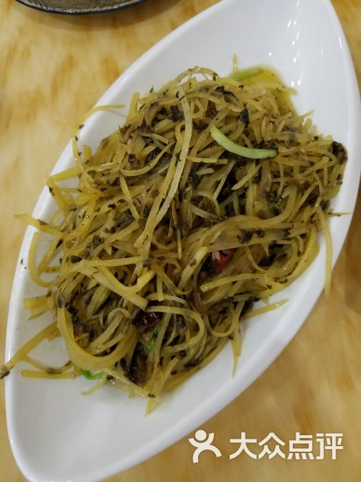 咸菜炒土豆丝