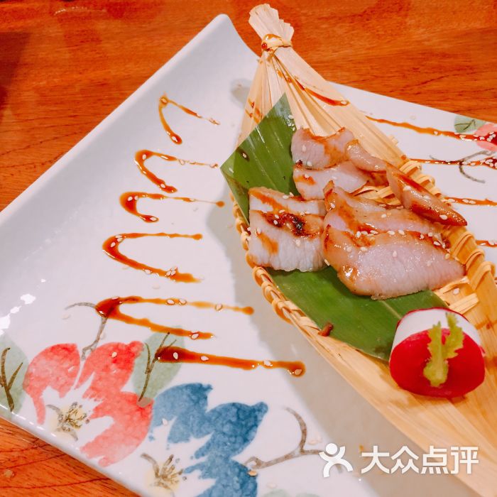 天气很热用英文怎么说?小伙伴告诉我说是we