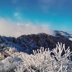 西岭雪山人均消费_西岭雪山