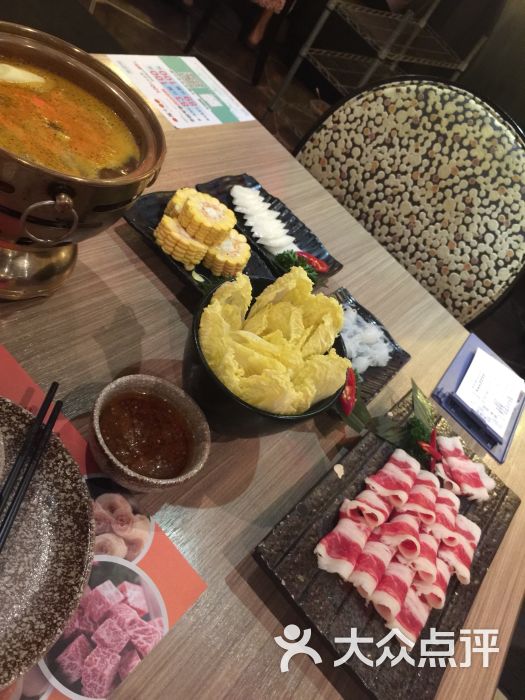 小辉哥火锅虹桥_小辉哥火锅人均