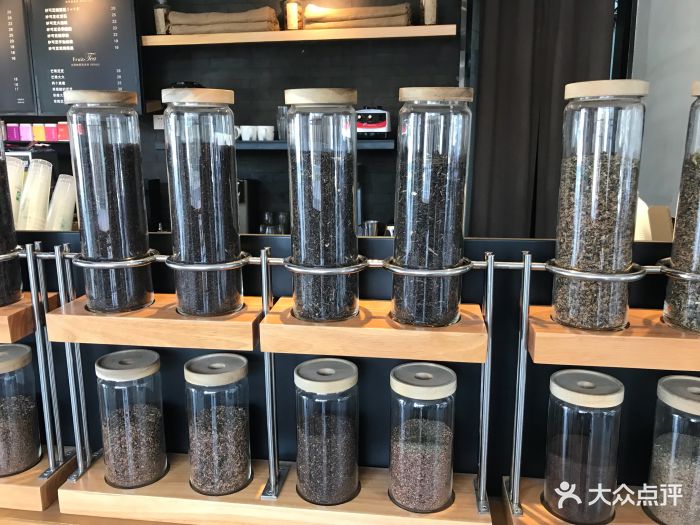 布维记(东方广场店)茶叶陈列架图片 - 第22张