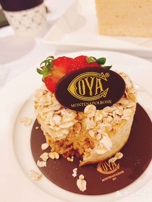 cova(ifs店)燕麦蛋糕图片