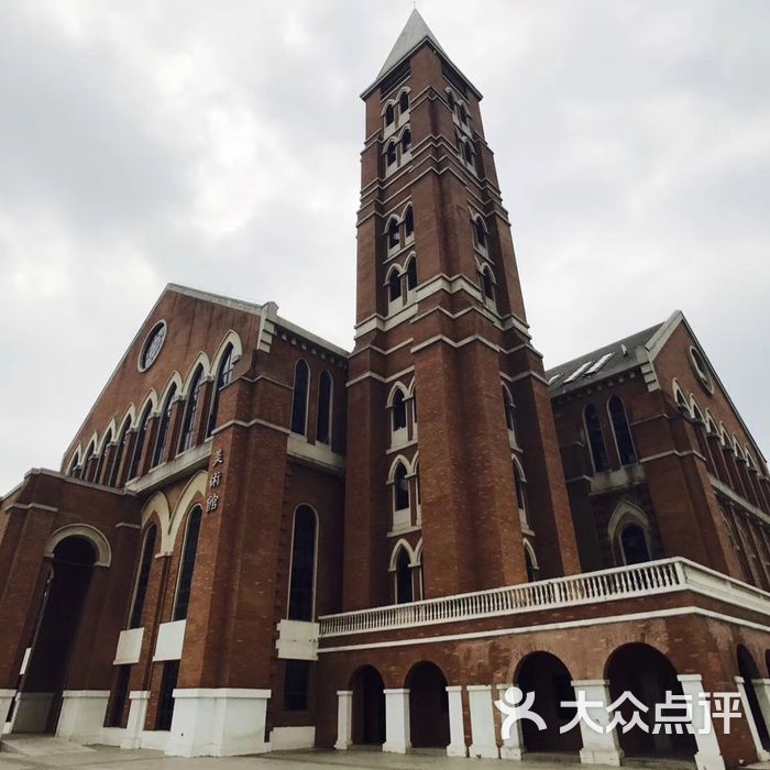 武汉设计工程学院