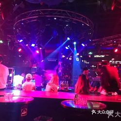 成都水母酒吧人均消费_水母卡通图片(2)