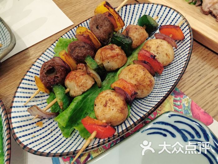 来一套丸子串