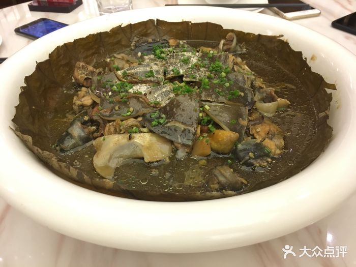 伍厚德堂(万象城店-滋补荷香水鱼-菜-滋补荷香水鱼图片-上海美食