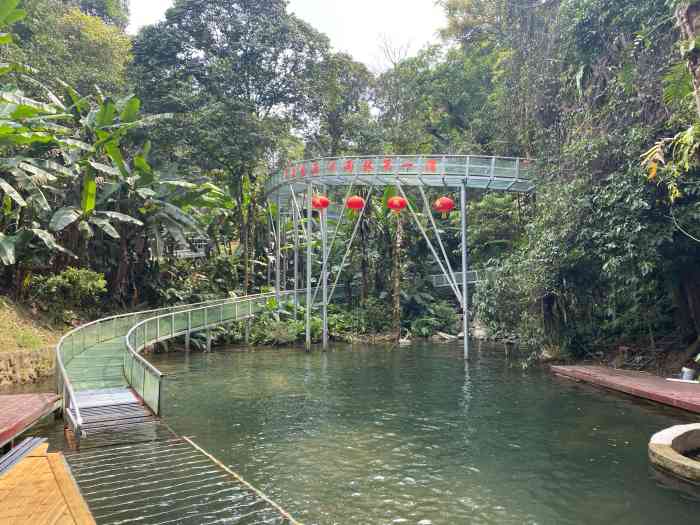 海南百花岭热带雨林文化旅游区
