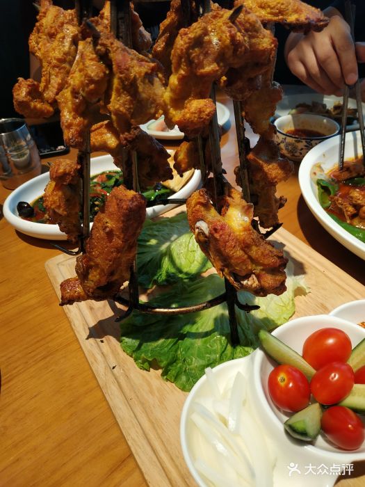 莲香西域·正宗新疆菜(凯德广场店)馕坑架子肉图片
