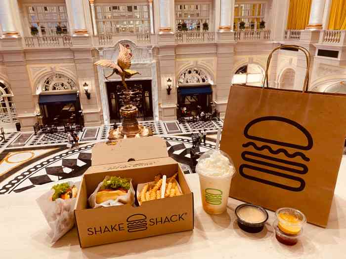 shake shack(澳门伦敦人店)-"碰巧放假来macau遇上shake sh.